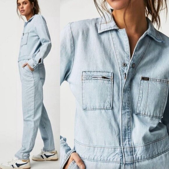 NWT Free People x Lee Union-Alls Coverall Denim Jumpsuit S Sky Blues Stripe - Picture 1 of 16